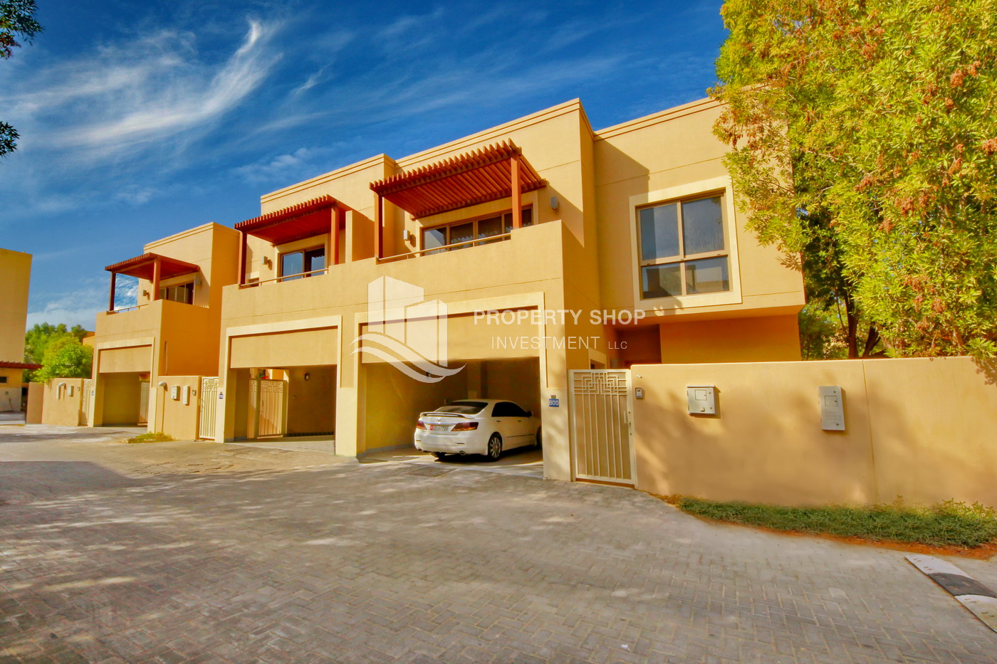 4 beds vilaa (TYpe S) in Al Raha Gardens – Al Tharwaniyah community for sale at a good price !